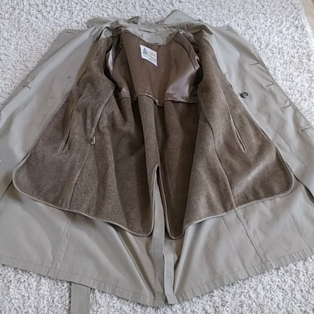 London Fog Trench Coat - Picture 8 of 11